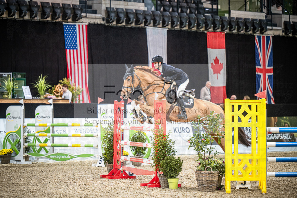 DOS_2233 | Entdecke hochwertige Reitturnierfotos von Foto Oger. Professionell, emotional und authentisch – jetzt Lieblingsmomente im Shop bestellen.Deutschlandweite Turnierfotografie. - Realisiert mit Pictrs.com
