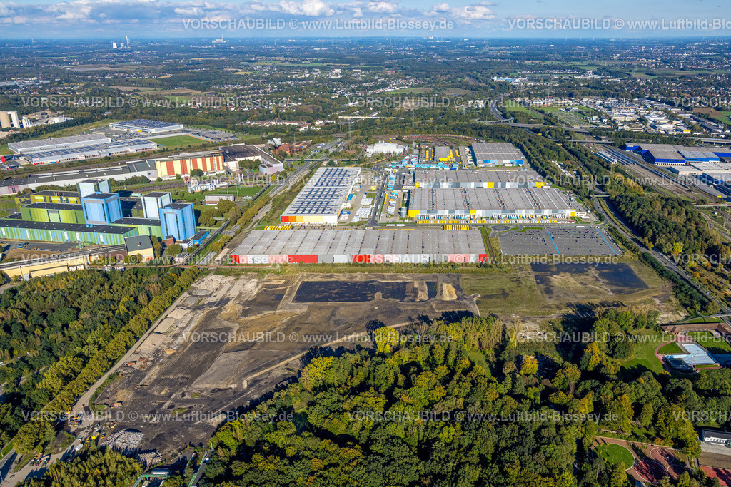 Dortmund241006277 | Luftbild, Brachfläche am Logistikzentrum und thyssenkrupp Steel Werksgelände im Gewerbegebiet Westfalenhütte, Borsigplatz, Dortmund, Ruhrgebiet, Nordrhein-Westfalen, Deutschland
