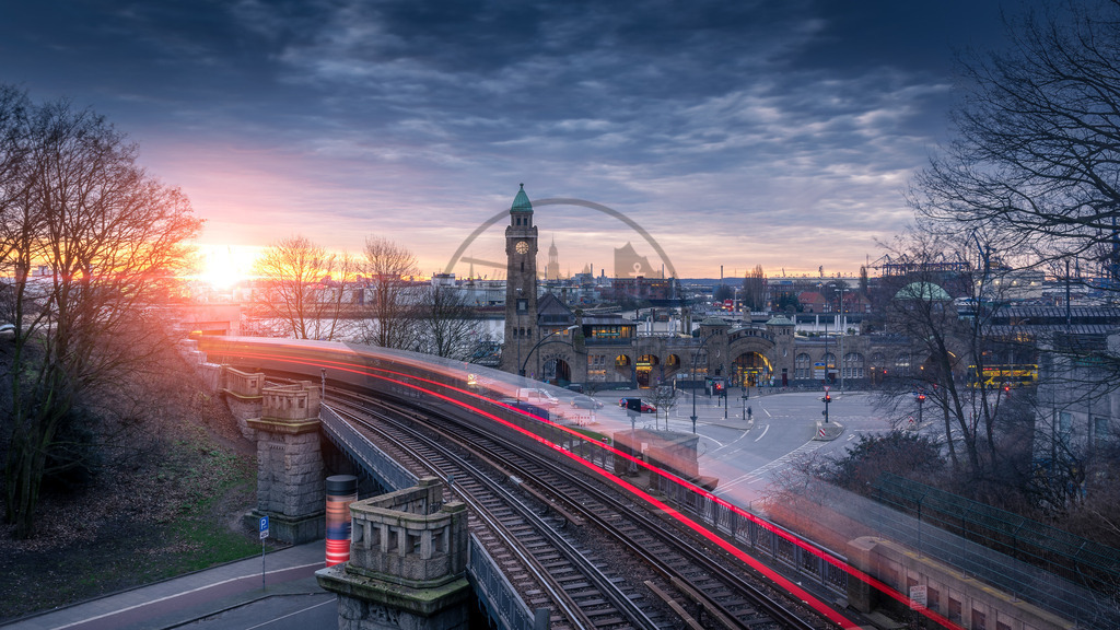 Hamburg-by-stativkunst.de-042 | Exklusive Hamburg collagen, tolle Segelbilder und viele weitere tolle Motive auf Leinwand, Poster, Alu-Dibond, u.v.m. findet Ihr bei uns auf hamburgbild.de. Findet Euer Wandbild für Euer Zuhause, Büro oder die  Praxis…. - Realisiert mit Pictrs.com