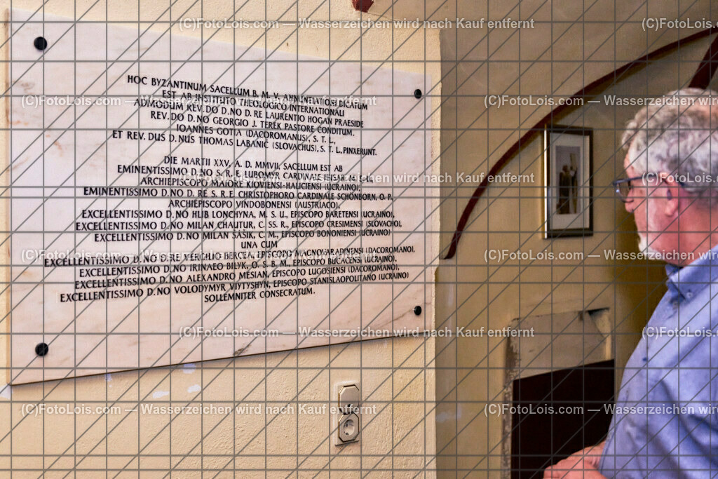 ALP3994_Jeanne de Ferrette_griechisch-orthodoxe Kapelle | (C)FotoLois.com, Alois Spandl, 700stes Hochzeitsjubiläum - Albrecht II. mit Johanna von Pfirt in Thann (FR) im März 2024. Empfang des Organistionskommitees aus der Region Ferrette (Pfirt)/Thann aus dem Elsass mit Empfang durch die Stadtgemeinde und Bezirkshauptmannschaft Scheibbs im Schloss Scheibbs und anschließender Kranzniederlegung in der Kartausenkirche über der Krypta des Gründerehepaares durch Mitglieder des Templer Ordens im Beisein von Mitgliedern der Goldhaubengruppen, Fr 22. September 2023.