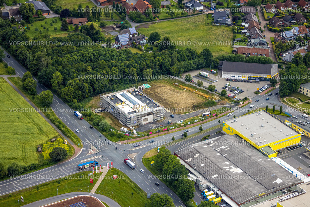 Hamm220603972 | Luftbild, Baugebiet mit Neubau Mensing Galerie an der Werler Straße Ecke Unnaer Straße, Rhynern, Hamm, Ruhrgebiet, Nordrhein-Westfalen, Deutschland