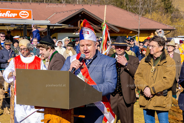 Bärentreiben in Steuerberg | Bildershop von pixelworld.at - Realisiert mit Pictrs.com