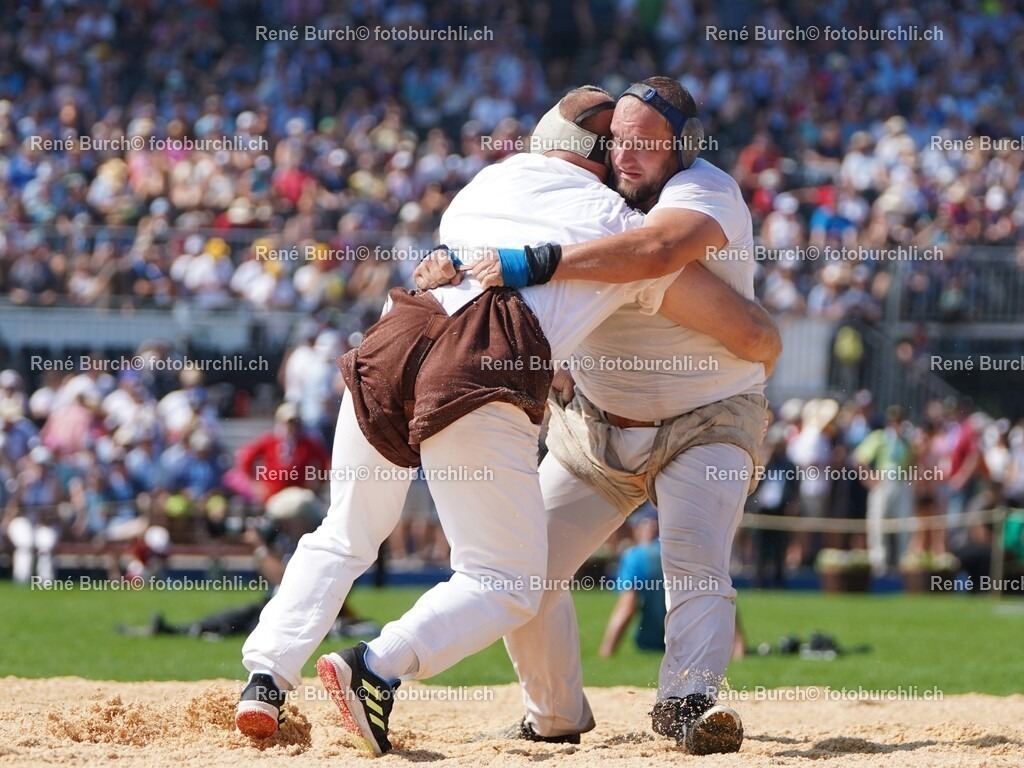 95 | René Burch leidenschaftlicher Fotograf aus Kerns in Obwalden.  Hier finden sie Sport, Landschaft und Natur Fotografie.
 - Realisiert mit Pictrs.com