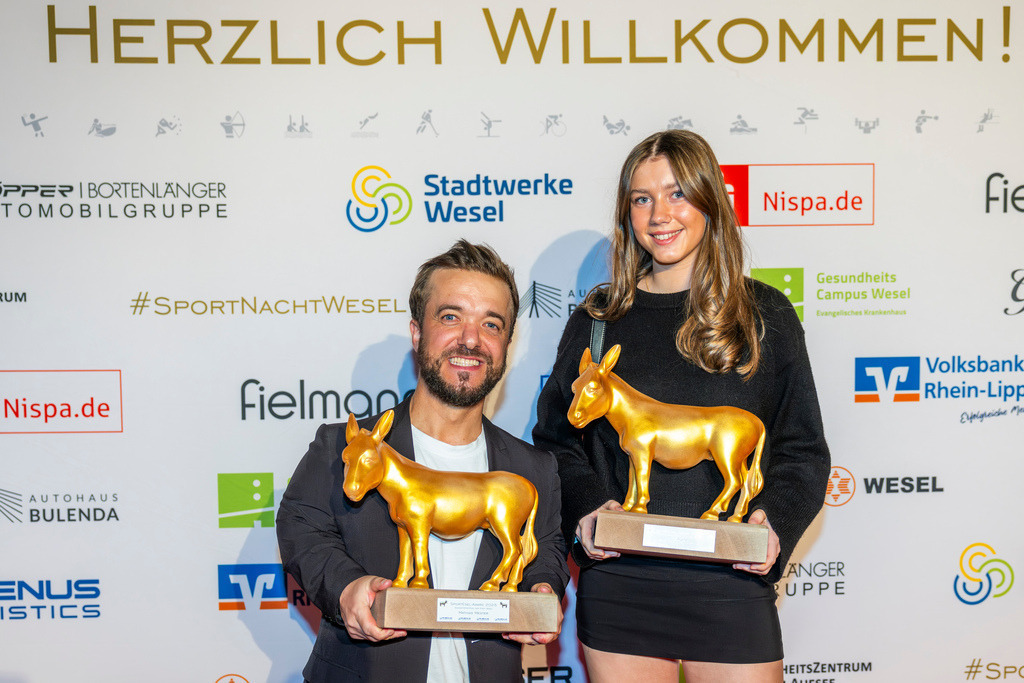 top-top.de 260306-202 | Foto, Video, Fotografie, Videografie, Fotobox, DJ, Discjockey, Musik, Musikbox, Veranstaltung, Photobooth, Amazon, Ebay, Buchtipp, Bestseller, Autor, Verlag, Buch, Wesel, Hamminkeln, NRW, Dinslaken, Rees, Drohne, Hochzeit, Party, Fotobox, Wesel, Fotograf