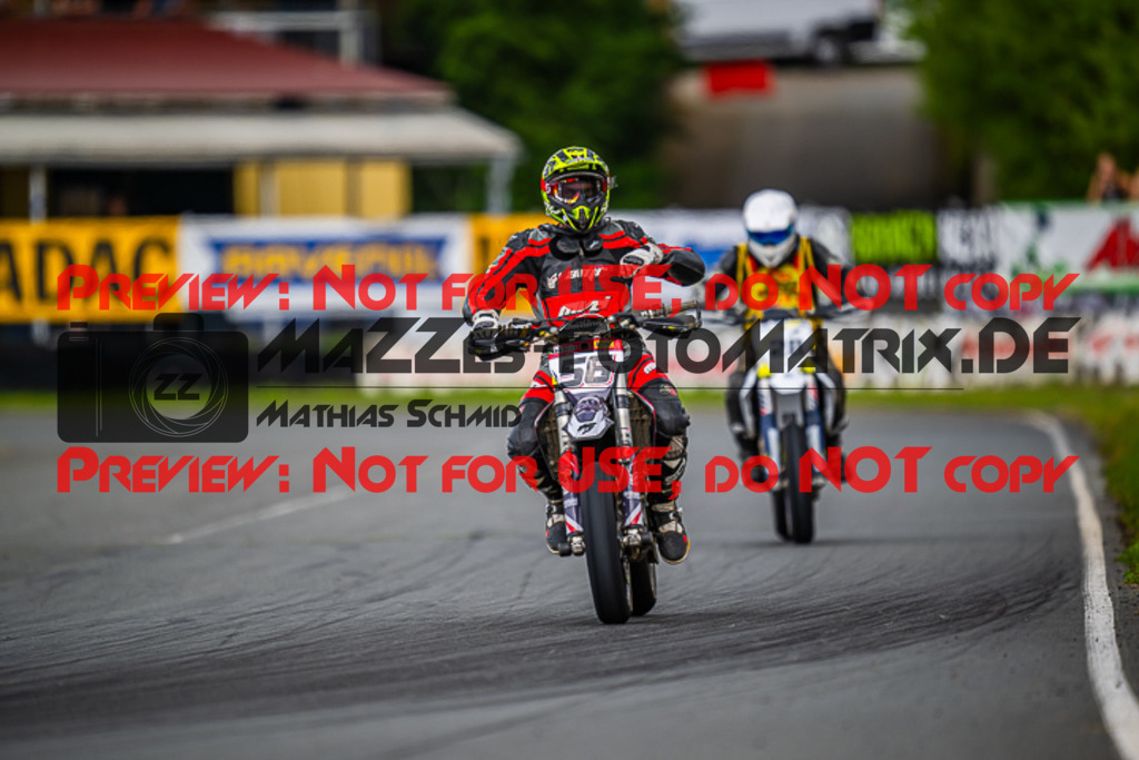 MaZZes_FotoMatrix_230813_6976 | UE40