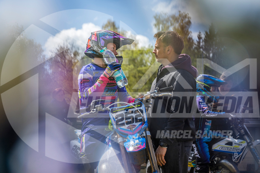 FAM_7211 | fullactionmedia-shop