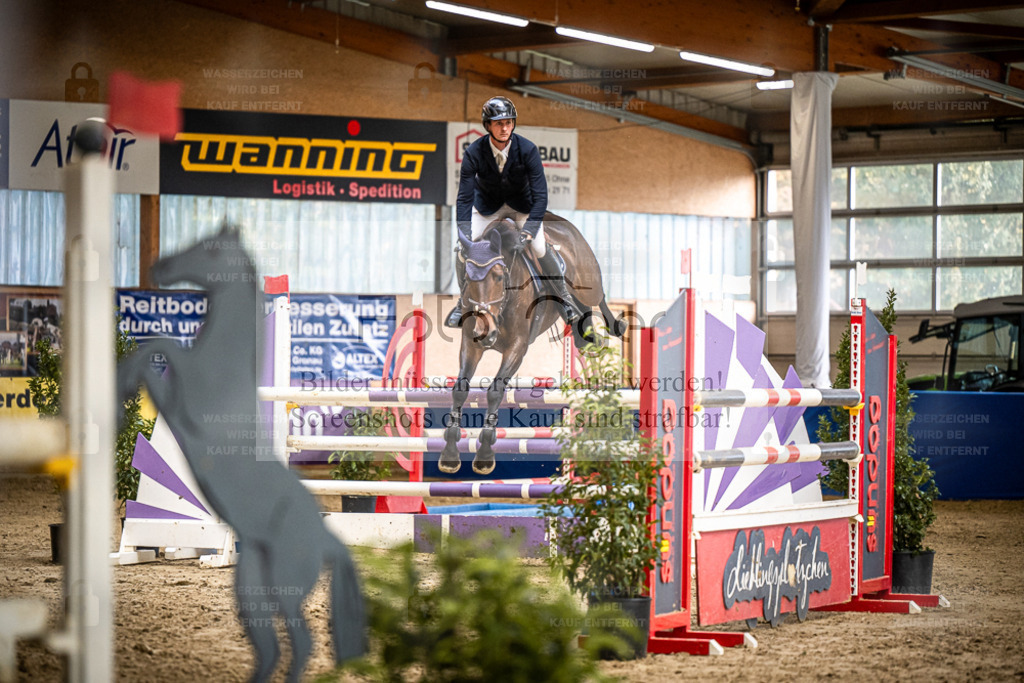 DOS_1128 | Entdecke hochwertige Reitturnierfotos von Foto Oger. Professionell, emotional und authentisch – jetzt Lieblingsmomente im Shop bestellen. - Realisiert mit Pictrs.com