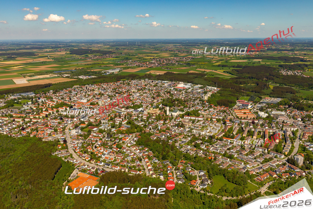 Das Luftbild zeigt : Neugablonz Kaufbeuren - Die Luftaufnahme wurde 2024 vom UL-Flugzeug aus erstellt ( keine Drohne ) - Hochauflösende Luftaufnahme - Für grossformatige Ausdrucke geeignet. Die Geschenkidee !Mit Lizenz und Bildrechte bestellbar