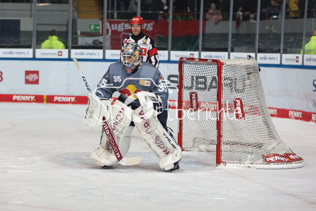 EHC München - Augsburger Panther | in Aktion Mathias NIEDERBERGER (RBM #35) / Freisteller / Einzelfoto