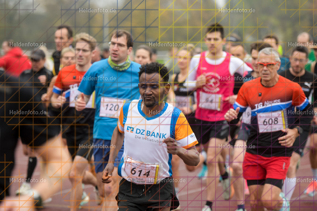 Neusser Erftlauf 2025  | 15km Neusser Erftlauf 2025 Foto: Heldenfoto.de