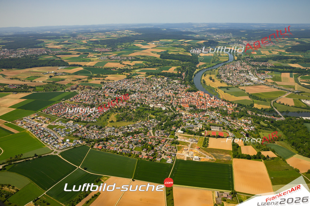 Das Luftbild zeigt  Bad Wimpfen - Die Luftaufnahme wurde 2023 vom UL-Flugzeug aus erstellt ( keine Drohne ) - Hochauflösende Luftaufnahme - Für grossformatige Ausdrucke geeignet. Die Geschenkidee !Mit Lizenz und Bildrechte bestellbar