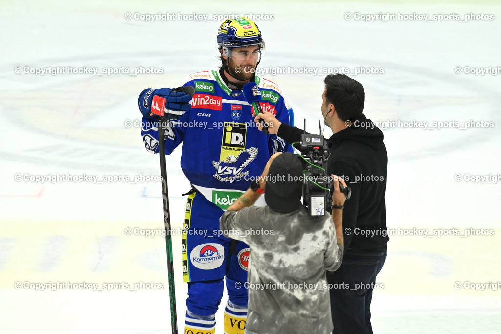 EC IDM WÄRMEPUMPEN VSV vs. Vienna Capitals | #8 Maximilian Rebernig EC VSV, Gert Prohaska, EC IDM WÄRMEPUMPEN VSV vs. Vienna Capitals, EC IDM WÄRMEPUMPEN VSV vs. Vienna Capitals am 16.11.2025 in Villach (Stadthalle Villach), Austria, (Photo by Bernd Stefan)