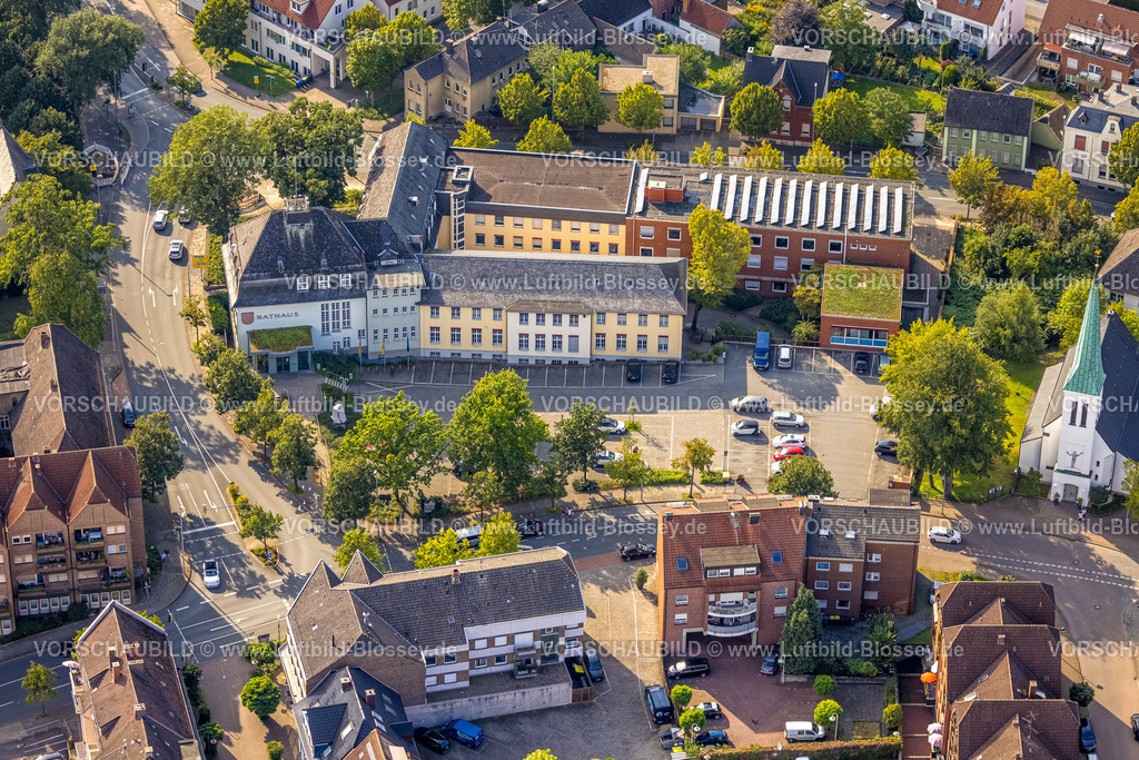 Beckum230804695 | Luftbild, Rathaus, Beckum, Münsterland, Nordrhein-Westfalen, Deutschland