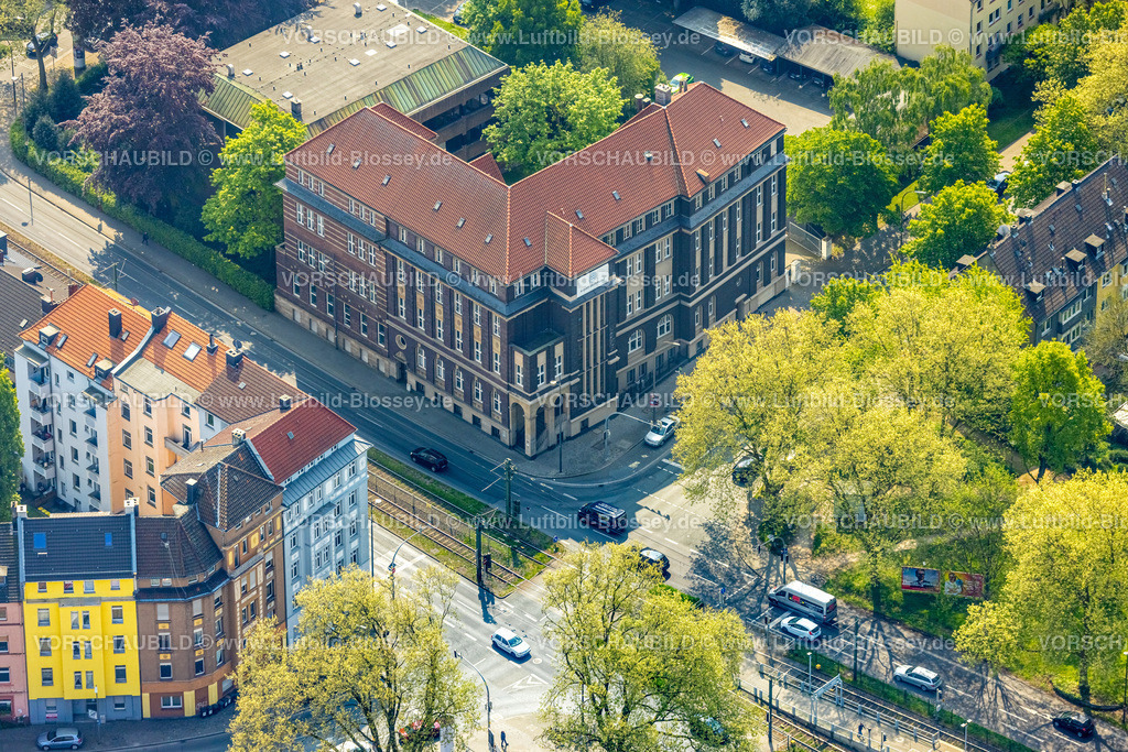 Dortmund220500778DortmunderHafen | Luftbild vom Dortmunder Hafen mit Speicherstraße und Kanalstraße, e-port-dortmund, Dortmund-Ems-Kanal, Containerhafen,  Hafen, Dortmund, Ruhrgebiet, Nordrhein-Westfalen, Deutschland 