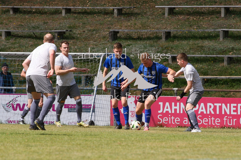 993T0526 | Medien- Sport- Entertainmentfotos