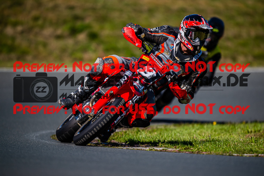 MaZZes_FotoMatrix_220904_7659 | S3