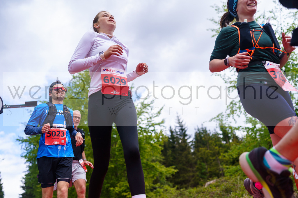 Rennsteiglauf Marathon 2025 | Marathon von Neuhaus/Rwg. nach Schmiedefeld/Rstg. am 17. Mai 2025