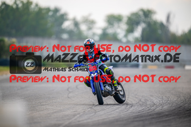 MaZZes_FotoMatrix_231015_6761 | S2