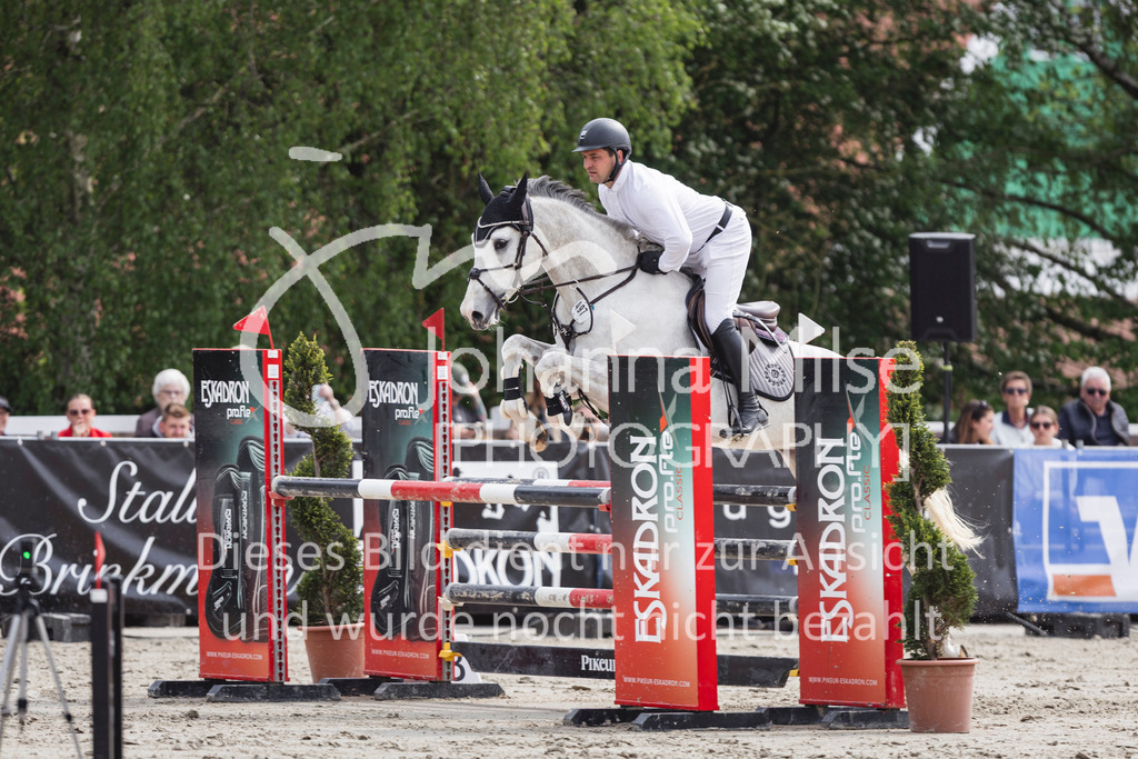 260509_PfSpTa_5_L-Spr-594 | Deine schönsten Turniermomente als professionelle Fotos! Entdecke hochwertige Pferdesport-Fotografie im Online-Shop. Jetzt Fotos finden & bestellen!