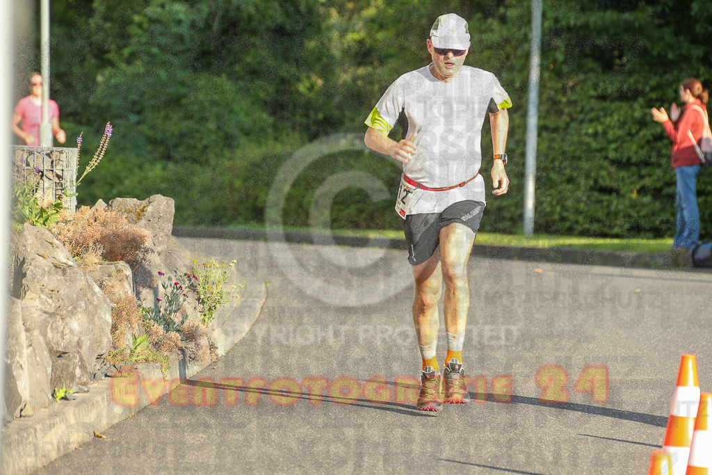 250801_1915_EX1_7413 | Sportfotografie im Rhein-Sieg Kreis, Köln, Bonn, NRW, Rheinland Pfalz, Hessen, etc. Unser Tätigkeitsfeld umfasst den Laufsport vom Volkslauf über den Marathon, Duathlon, Triathon bis zum Ultralauf wie Kölnpfad Ultra oder Schindertrail.