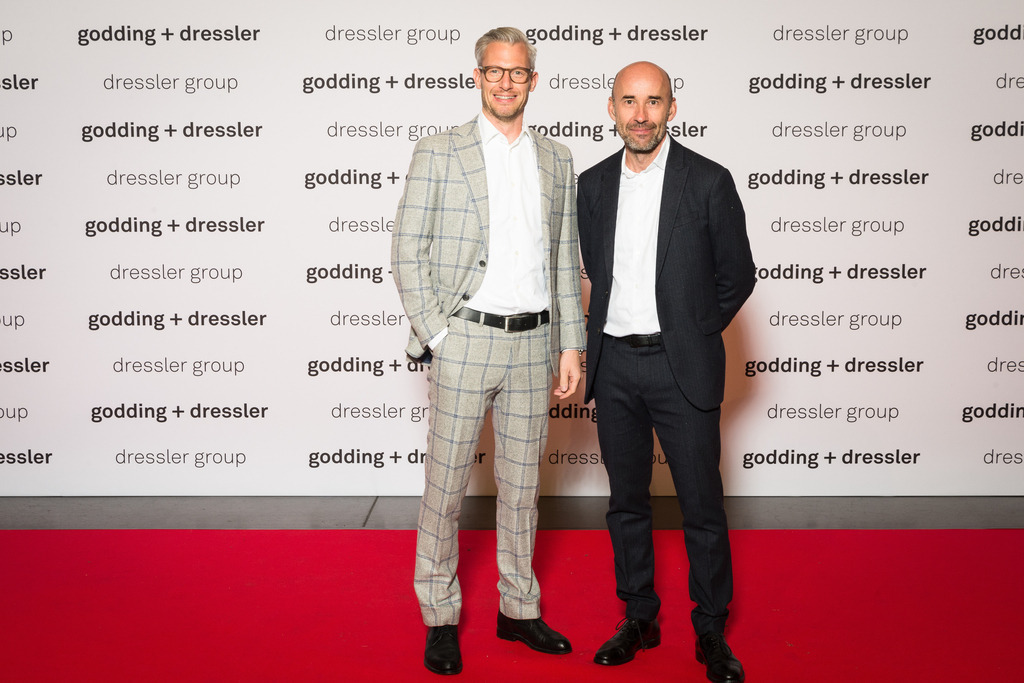 100Dressler_Group | Fotograf Köln - Realisiert mit Pictrs.com