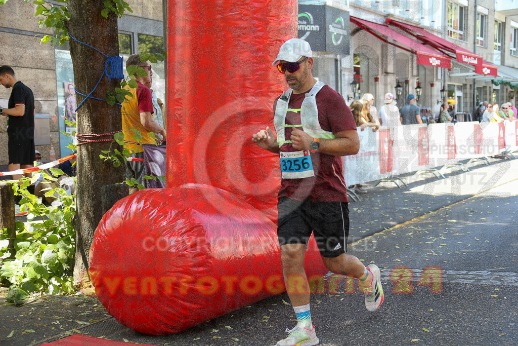 250621_1238_EX1_6080 | Sportfotografie im Rhein-Sieg Kreis, Köln, Bonn, NRW, Rheinland Pfalz, Hessen, etc. Unser Tätigkeitsfeld umfasst den Laufsport vom Volkslauf über den Marathon, Duathlon, Triathon bis zum Ultralauf wie Kölnpfad Ultra oder Schindertrail.