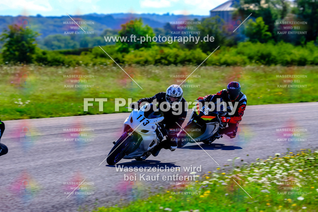 _OUR5564 | Hier findet Ihr Bilder von Touristenfahrten auf der Nürburgring Nordschleife oder von anderen Veranstaltungen die ich besucht habe. Viel Spass beim Durch Schauen 