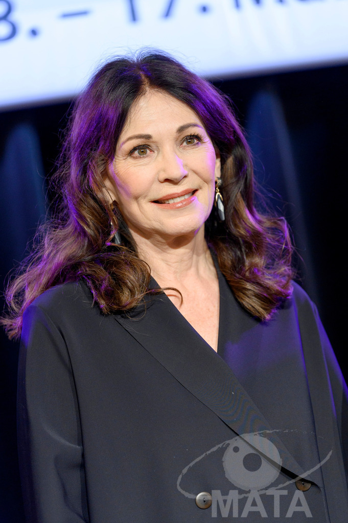 _DWA7645 | Schauspielerin Iris Berben als Ehrenpreisträgerin beim 28. Filmfestival Türkei Deutschland am 08.3.2024  in Nürnberg - Realisiert mit Pictrs.com