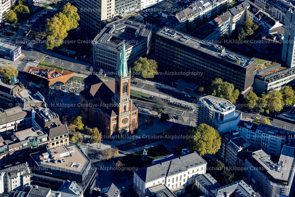 luftbild-duesseldorf-altstadt-johanneskirche-8913 | Luftbildfotografie Hermann Klöpper - Realisiert mit Pictrs.com