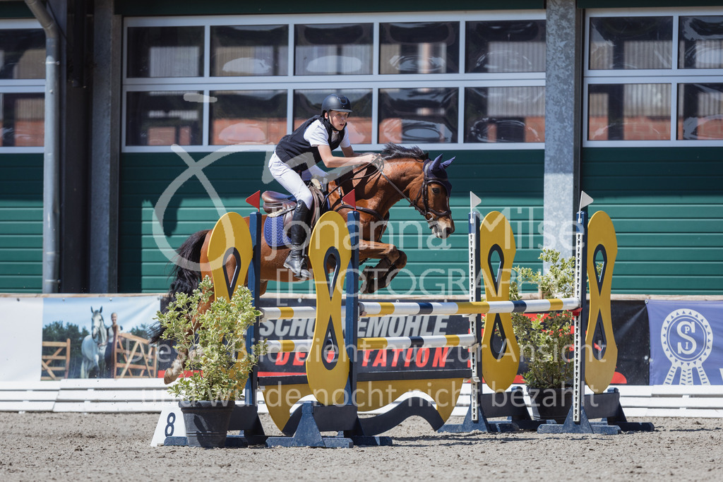 230610_Mühlen_Stil-L-163 | Deine schönsten Turniermomente als professionelle Fotos! Entdecke hochwertige Pferdesport-Fotografie im Online-Shop. Jetzt Fotos finden & bestellen!