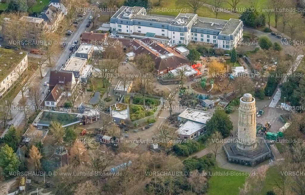 Bochum230102107 | Luftbild, Tierpark und Fossilium mit Bismarckturm im Stadtpark, Parkhotel Bochum by stays, Grumme, Bochum, Ruhrgebiet, Nordrhein-Westfalen, Deutschland