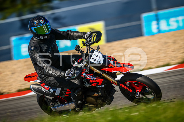 0222-260526NBR-008_222 | Deine Full-Service-Agentur für ✔️Videoproduktionen und ✔️Motorsportfotografie Jetzt Angebot anfragen!