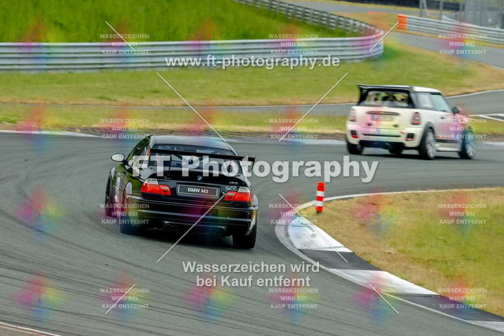 _GTS4964 | Hier findet Ihr Bilder von Touristenfahrten auf der Nürburgring Nordschleife oder von anderen Veranstaltungen die ich besucht habe. Viel Spass beim Durch Schauen 