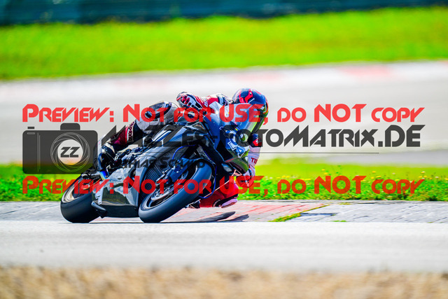 MaZZes_FotoMatrix_240911_6007705_7867 | WEISS