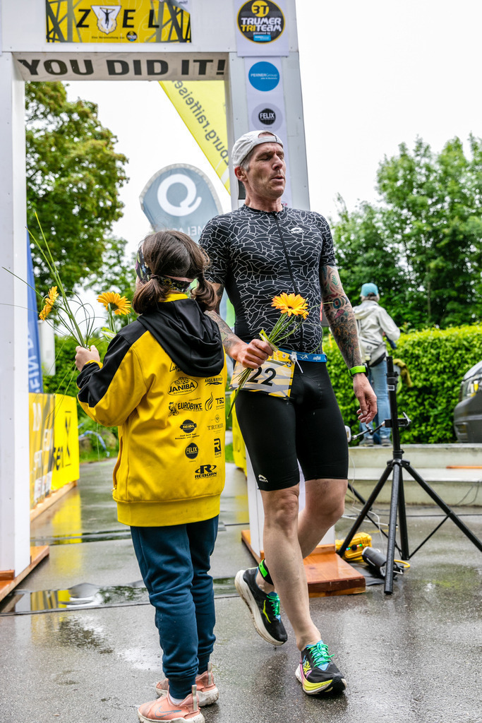 172_2025-05-25_Erwachsene | kc-photography - Realisiert mit Pictrs.com