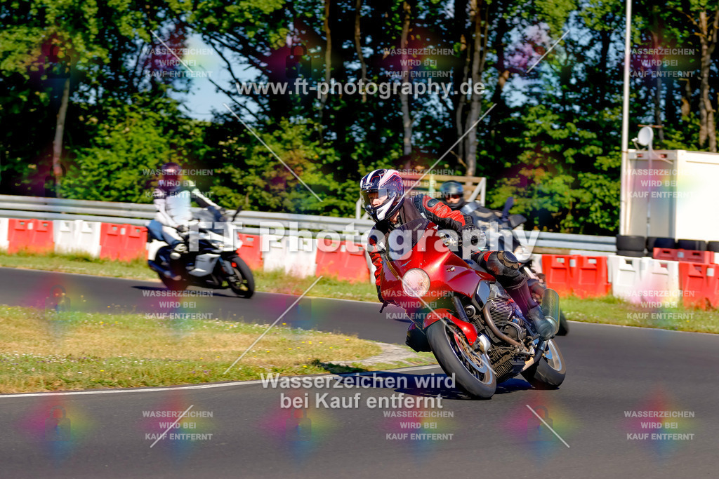 _MOT8857 | Hier findet Ihr Bilder von Touristenfahrten auf der Nürburgring Nordschleife oder von anderen Veranstaltungen die ich besucht habe. Viel Spass beim Durch Schauen 