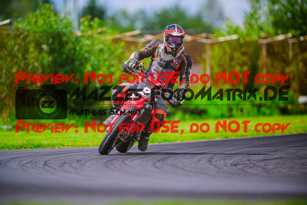 MaZZes_FotoMatrix_240714_6007705_3928 | S3