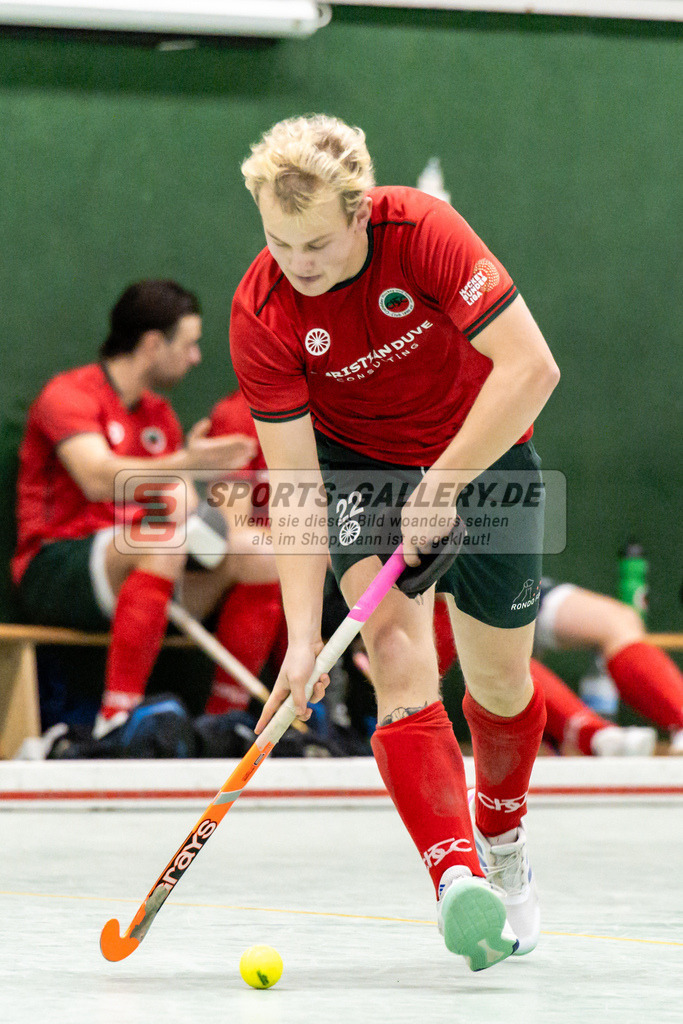 SFE_20250112_0052 | Köln, Deutschland, 12.01.2025:  ßHockey 1. Bundesliga Damen Rot-Weiss Köln - Crefelder HTC im KTHC Stadion Rot-Weiss Köln Tennis and Hockey Club am 12.01.2025 in Köln, Deutschland. (Foto von Stephan Fehrmann)Köln, Germany, 12.01.2025: ßHockey 1. Bundesliga Damen Rot-Weiss Köln - Crefelder HTC in KTHC Stadion Rot-Weiss Köln Tennis and Hockey Club at 12.01.2025 in Köln, Deutschland. (Foto from Stephan Fehrmann)