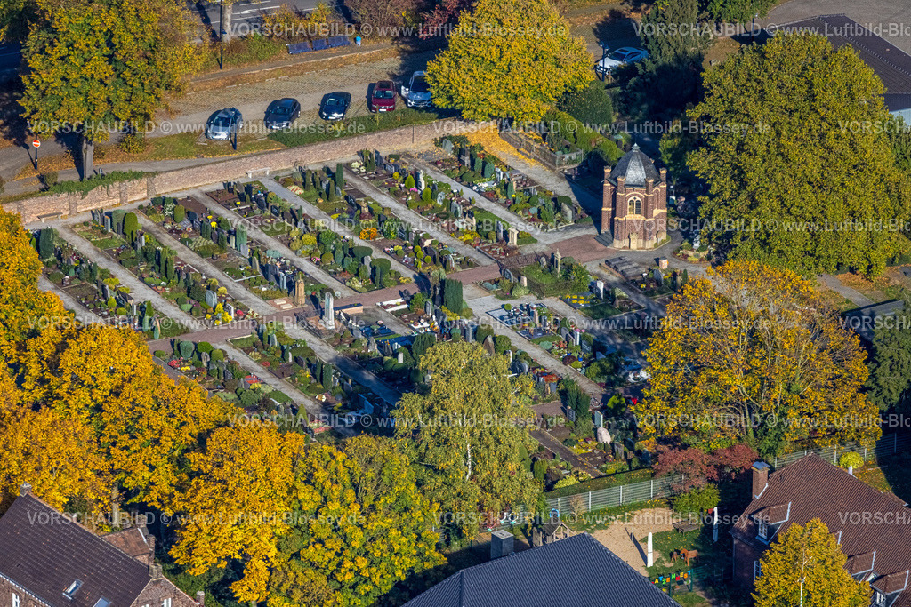 Kamp-Lintfort221004479 | Luftbild, Friedhof Kloster Kamp, Kapelle, Kamperbrück, Kamp-Lintfort, Niederrhein, Ruhrgebiet, Nordrhein-Westfalen, Deutschland