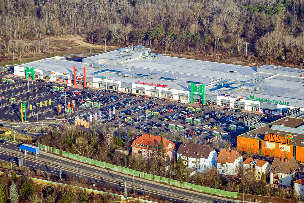 Luftbild: Globus Baumarkt im Maximilian Center im Ortsteil Maximiliansau in Wörth im Bundesland Rheinland-Pfalz in Deutschland. Foto: IMG_9041.jpg vom 15.12.2007 durch Werner Riehm/FLY-FOTO.de