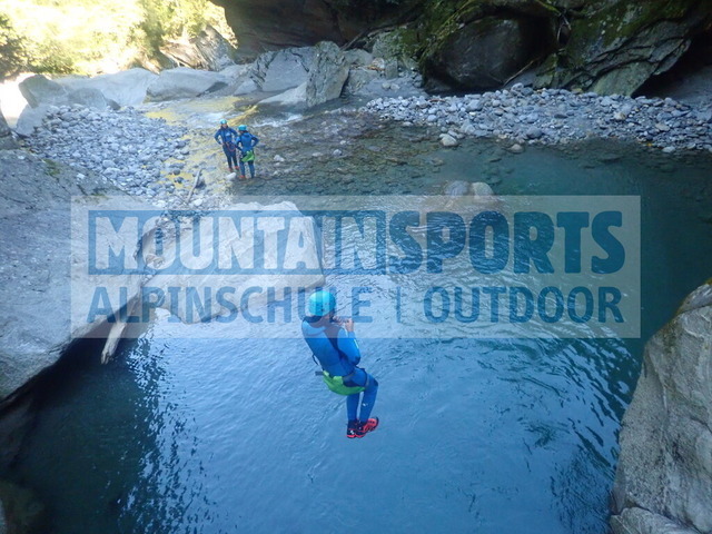 P1010098 | Bestelle die Bilder deines Berg- oder Wasser-Abenteuers mit Mountain Sports bequem von zu Hause aus direkt über unseren Online Fotoshop von pictrs.com. - Realisiert mit Pictrs.com