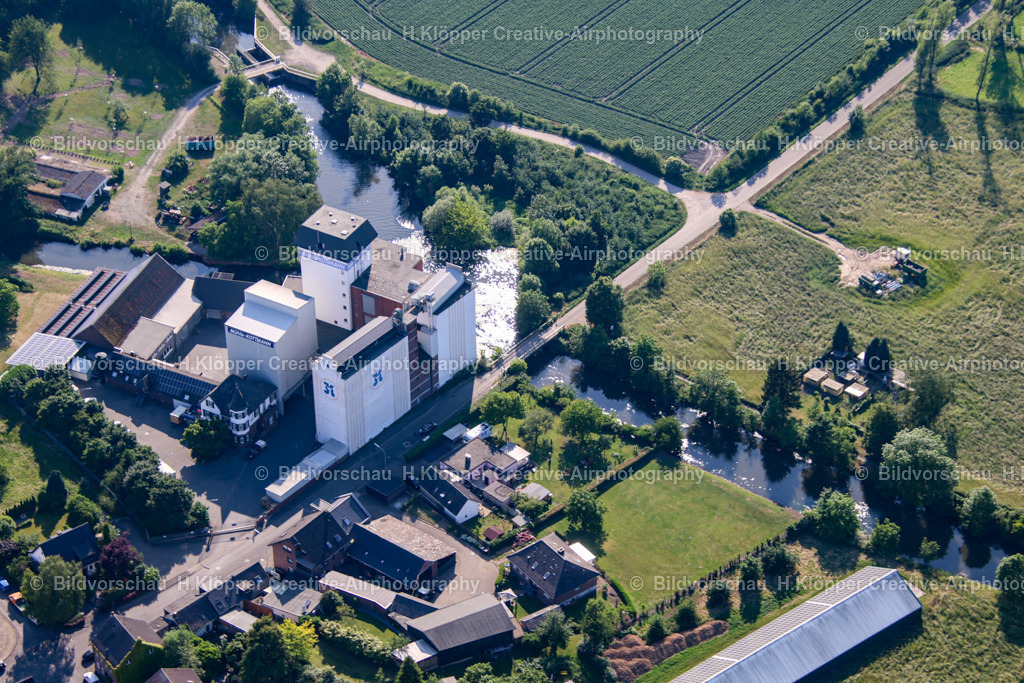 Mühle Kottmann Grevenbroich2-3227 | Luftbilder und Luftbildfotografie , Digital und Printbilder auf Leinwand , Alu Dibond , Acrylglas , Poster oder Download-Datei für private und gewerbliche Verwendung im Shop online bestellen. - Realisiert mit Pictrs.com