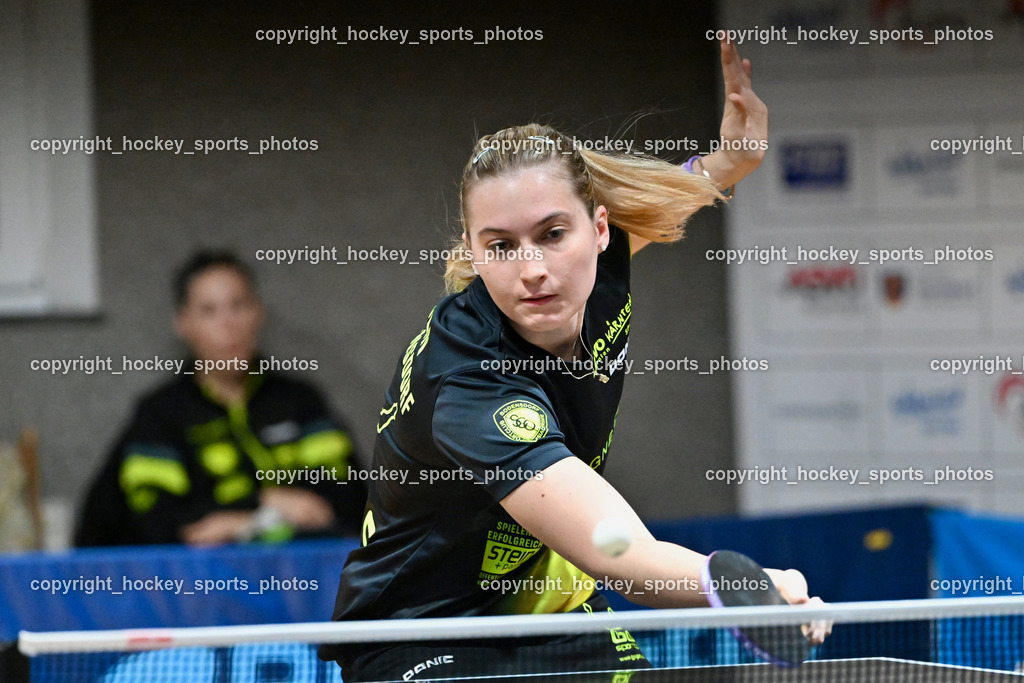 SCO Ossiachersee Bodensdorf vs. SU Spk. Kufstein | Lea Paulin, SCO Ossiachersee Bodensdorf vs. SU Spk. Kufstein, SCO Ossiachersee Bodensdorf vs. SU Spk. Kufstein am 04.10.2024 in Bodensdorf (SCO Halle Bodensdorf), Austria, (Photo by Bernd Stefan)