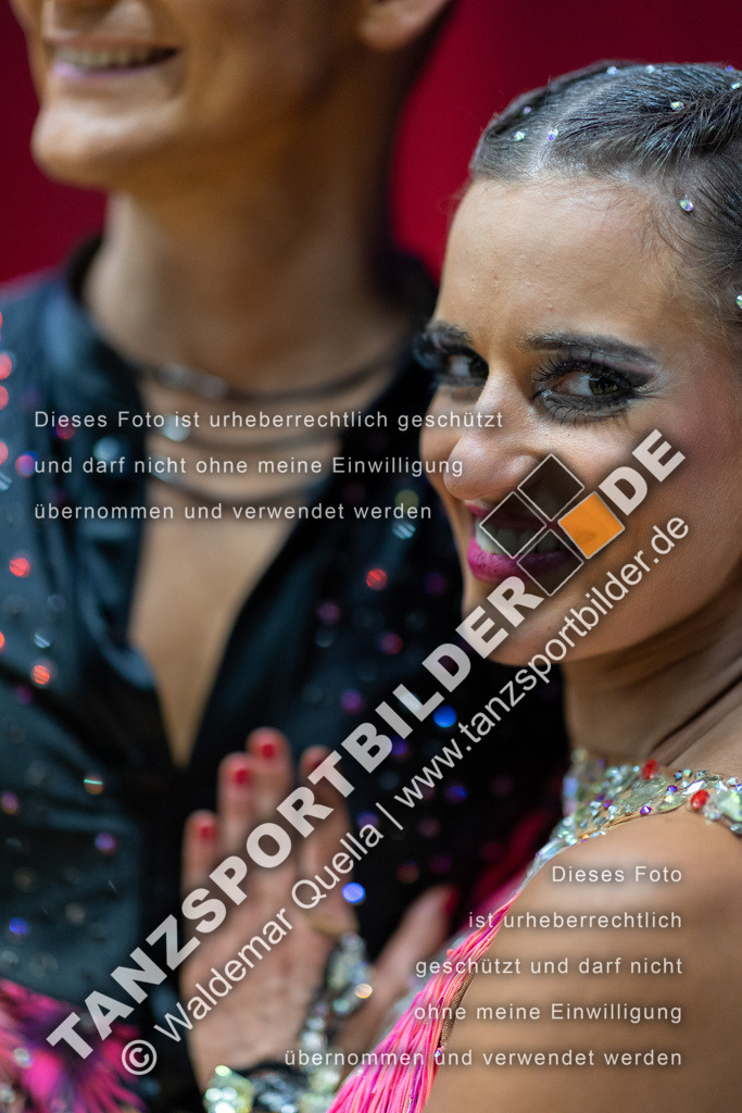 20230114-14850 | Hier finden Sie Tanz Bilder vom Latein und Standard Formationen tanzen. Sportbilder vom Tanzsport. Schöne Fotos und von Weltmeisterschaft, Europameisterschaft, Bundesliga, Regionalliga, Oberliga und Landesliga sowie von GOC Stuttgart, DanceComp, WM Bremen