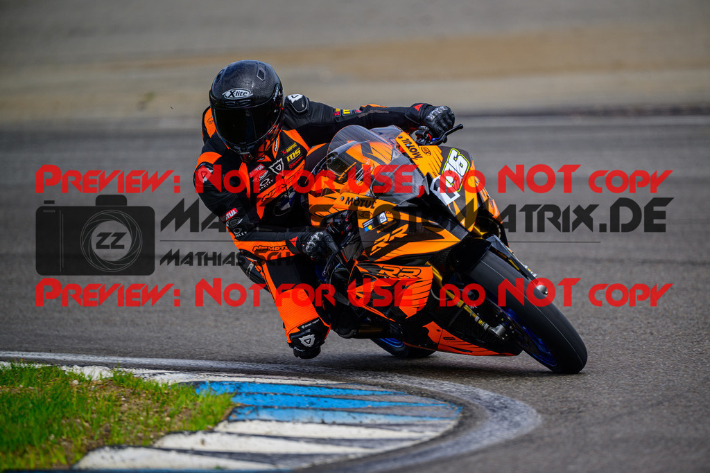 MaZZes_Fotomatrix_20250421_6007705_4701 | WEISS