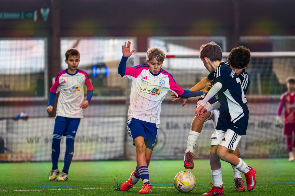 _BLR9924 | Professionelle Fußball- und Sportfotografie. Spielbilder online ansehen und kaufen – Einzelbilder oder komplette Galerien in hoher Qualität. - Realisiert mit Pictrs.com