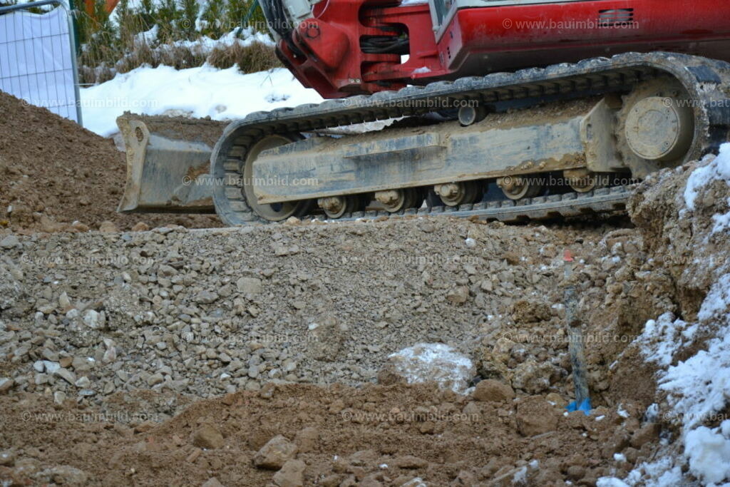 bib-lg02-erdarbeiten-0216 | Nach LV-Leistungsgruppen sortierte Detailfotos über den Bau eines Hauses. Alle Hausbau-Bilder direkt vom Urheber und Autor der Website Haus-Selber-Bauen.com