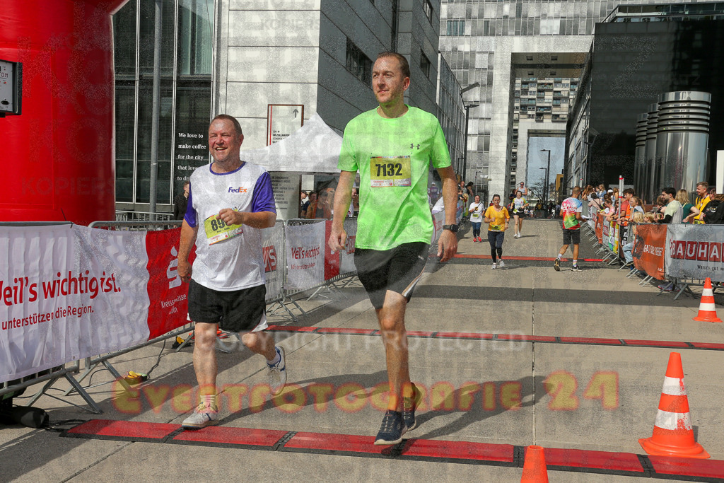 250920_1344_EX1_6447 | Sportfotografie im Rhein-Sieg Kreis, Köln, Bonn, NRW, Rheinland Pfalz, Hessen, etc. Unser Tätigkeitsfeld umfasst den Laufsport vom Volkslauf über den Marathon, Duathlon, Triathon bis zum Ultralauf wie Kölnpfad Ultra oder Schindertrail.