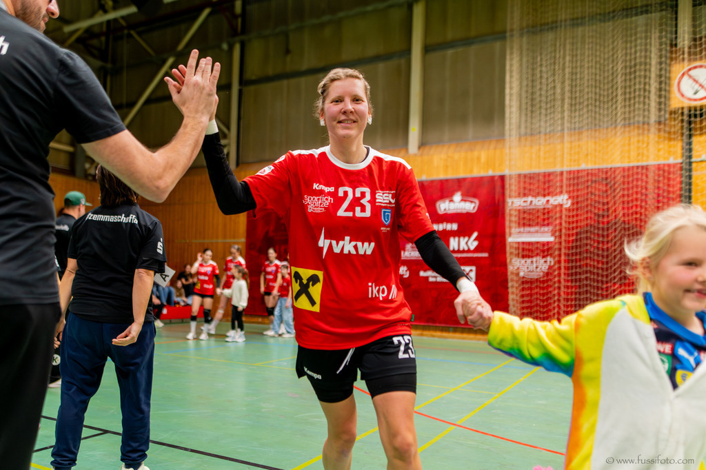 DSC_5586 | "Fussifoto.com – Ihr Ansprechpartner für hochwertige Fotografie! Entdecken Sie kreative Bilder und professionelle Dienstleistungen. Kontaktieren Sie uns für Ihre Projekte!"