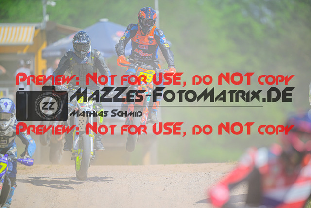 MaZZes_FotoMatrix_240512_6007705_0520 | S2